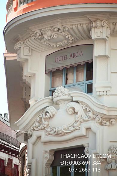 Đắp Phù Điêu Xi Măng Bằng Tay