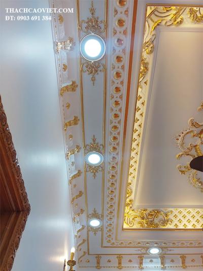 Hoa Văn Đèn Trang Trí Cổ Điển
