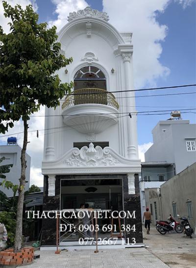 Nhà Tân Cổ Điển Độc Lạ Tại Long An