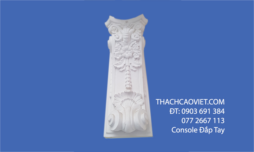 Console tân cổ điển đắp tay