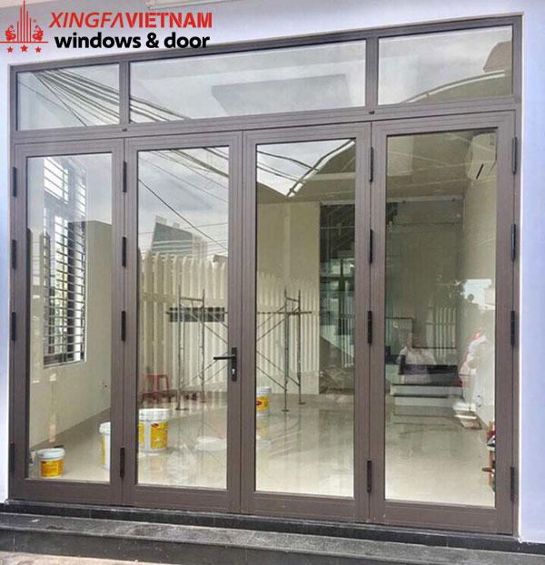 cửa nh&ocirc;m xingfa mở quay