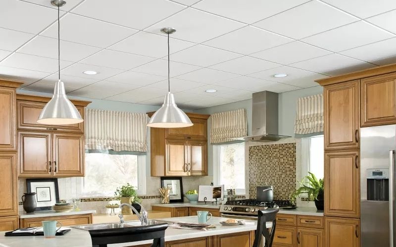 mẫu trần thạch cao phòng bếp đẹp và ấm cúng
